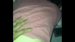 Gĩa lồn vợ dâm cùng trứng rung