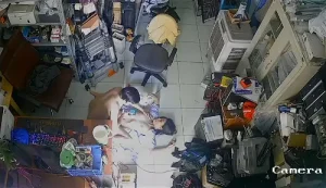 Vợ chồng cuồng dâm bị hack camera mà không biết